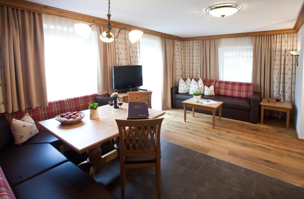 Brixnerhof Im Zillertal Hotel Schlitters Room photo